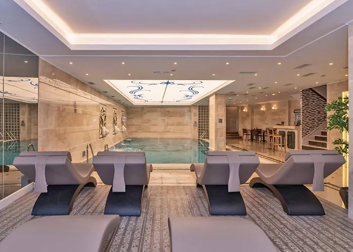 Inter Sport Hotel 3*